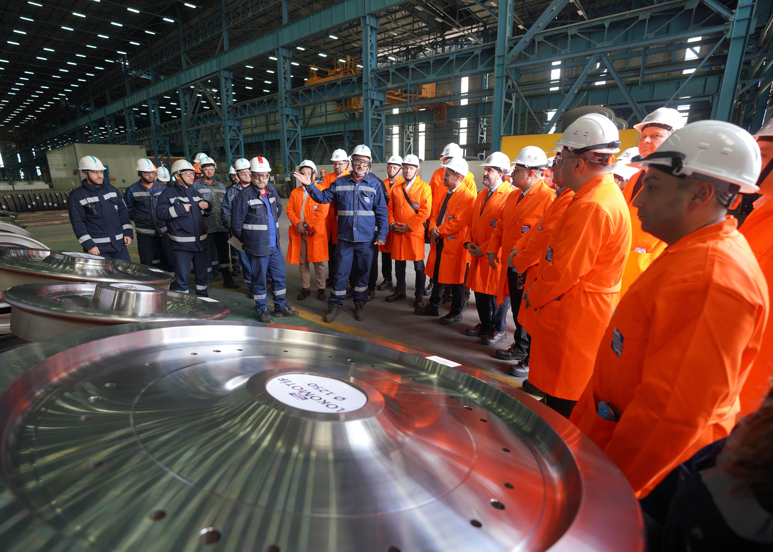 RAYLI SİSTEMLERDE YERLİ ÜRETİME YÖN VEREN İŞ BİRLİĞİ